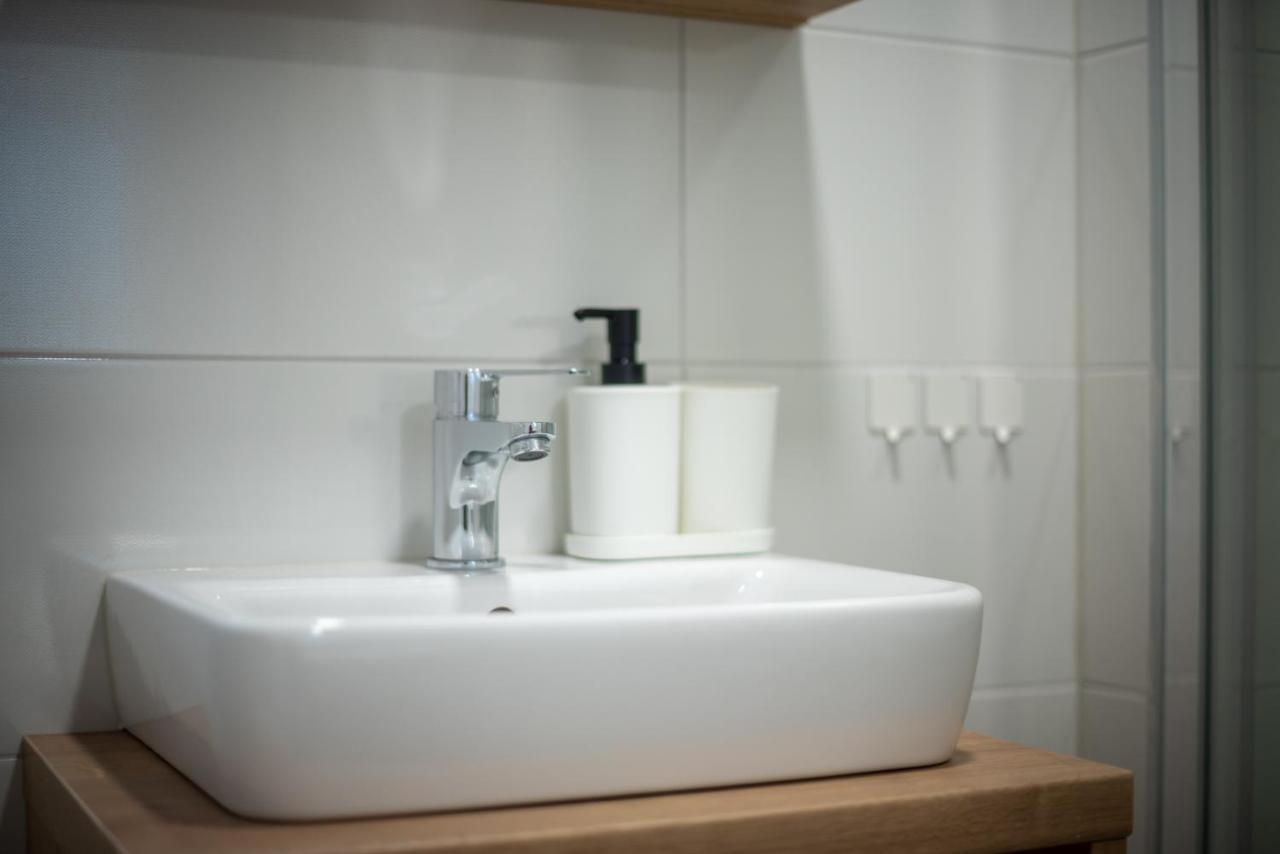 Luxury Mobile Home Pretty Green - Premium - Oaza Mira Resort -50 M From The Beach ドラゲ エクステリア 写真